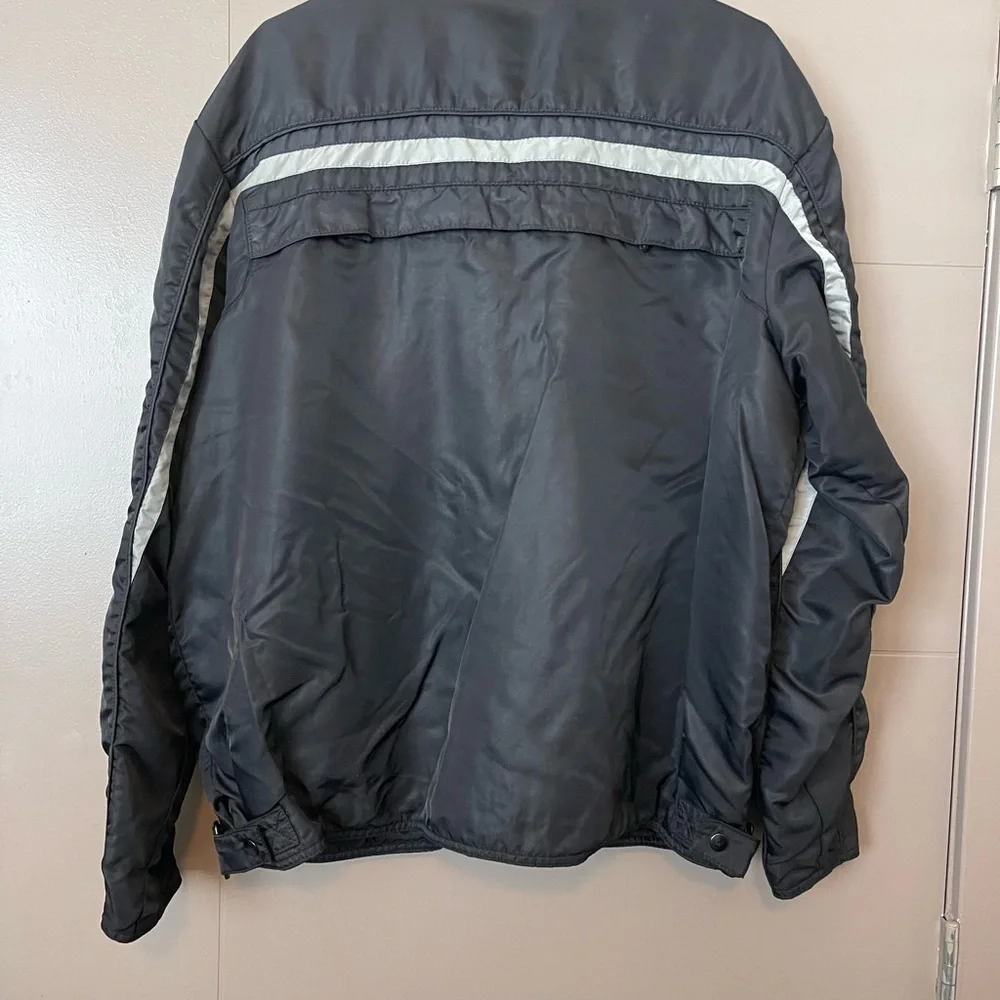 Unisex Victory rain or light jacket 🔥🔥 - Picture 2 of 6